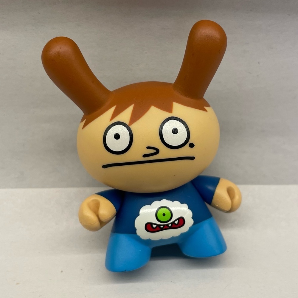 Kidrobot Dunny 2005 2 Faced Zoltan Vinyl Fig David Horvath